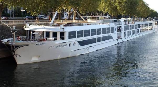S.S. Antoinette